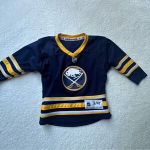 Kids Buffalo Sabres Size 3T Hockey Jersey
